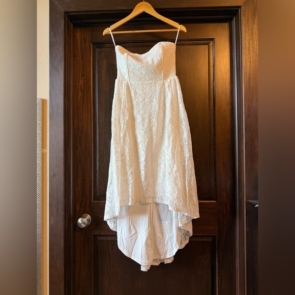 Lulus Curated Charm White Lace Strapless Bustier High-Low Dress, size small - Picture 6 of 8